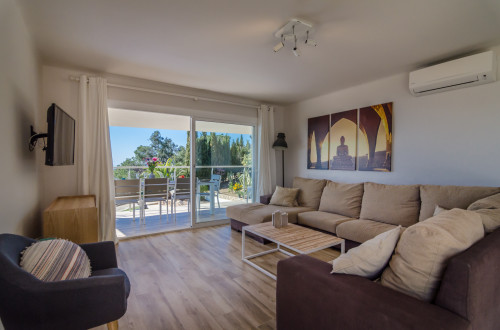 Rehabilitación Integral de Casa en Girona